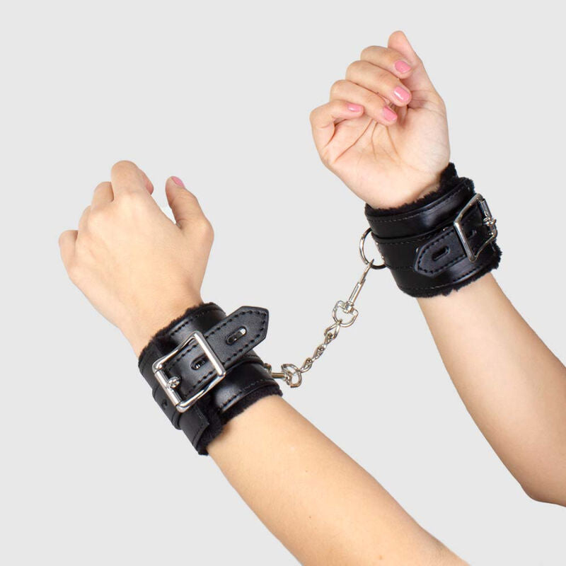 Comprar SECRETPLAY Esposas Negras – Accesorio Elegante Con Acolchado Para Comodidad Durante Tus Aventuras-Noxtic