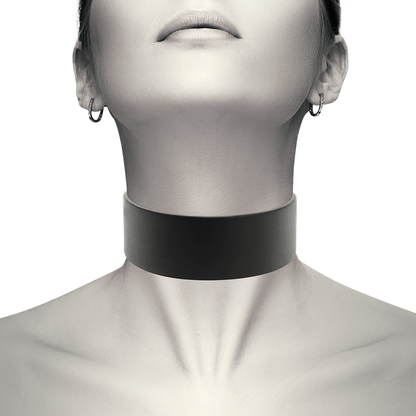 Coquette Chic Desire Choker Negro – Collar Ajustable De Cuero Vegano Para Estilo Moderno
