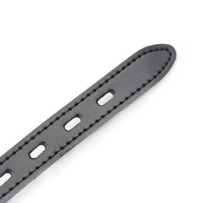 Bavaglio in silicone OHMAMA FETISH con cinturino in pelle – Design confortevole per il piacere sensoriale