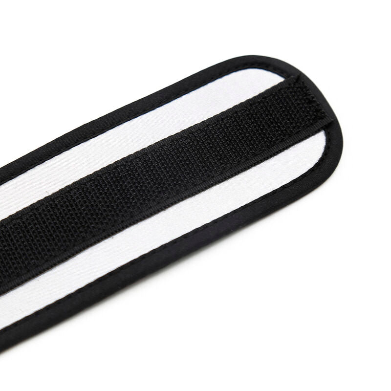 OHMAMA FETISH Esposas Muñecas Gris – Diseño Elegante Para Exploración Confortable