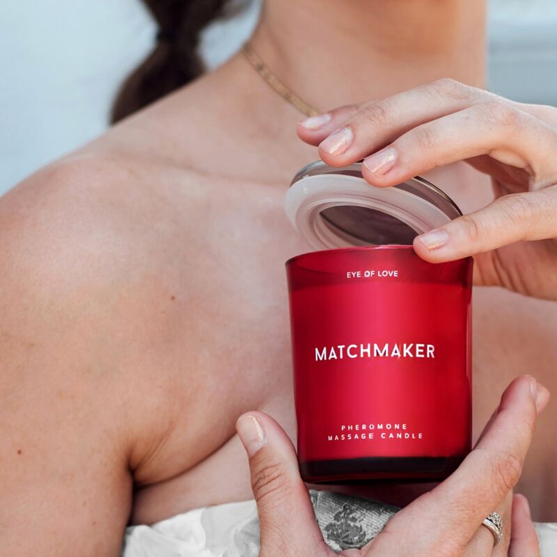 EYE OF LOVE Matchmaker Red Diamond – Candela da massaggio aromatica per un'esperienza sensoriale elegante