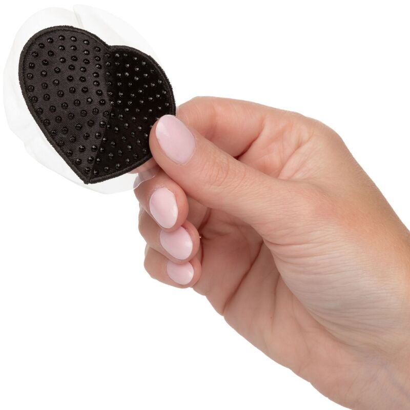 Copricapezzoli Radiance Heart di CALEXOTICS: design elegante per valorizzare il tuo look