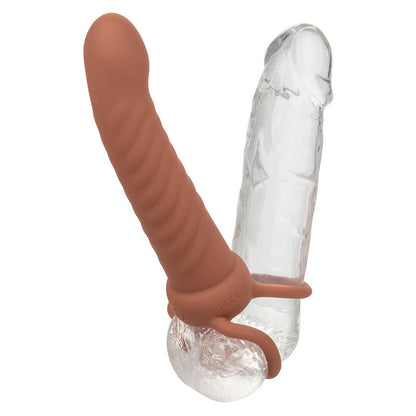 CALEXOTICS - MAXX DOUBLE RIBBED PENETRATOR 10 VIBRATIONS MULATTO