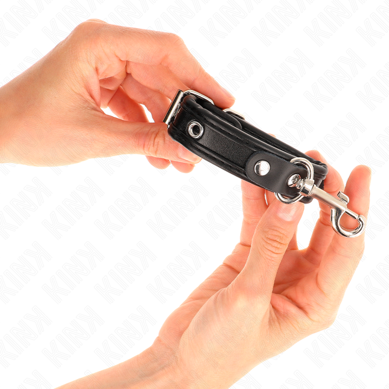 KINK Muñequera Mini Negra Con Tachuelas – Diseño Ajustable Para Estilo Audaz