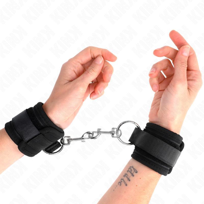 KINK - ADJUSTABLE BLACK WRISTBANDS 18-35 CM X 6 CM