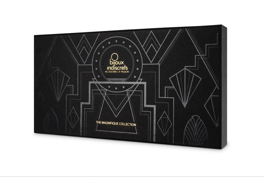 BIJOUX Gioielli con catena in metallo dorato: accessorio elegante per valorizzare il tuo look