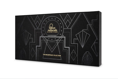 BIJOUX Gioielli con catena in metallo dorato: accessorio elegante per valorizzare il tuo look