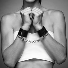 Comprar BIJOUX INDISCRETS MAZE Negro – Accesorios De Bondage Con Diseño Elegante Y Funcionalidad Ideal-Noxtic