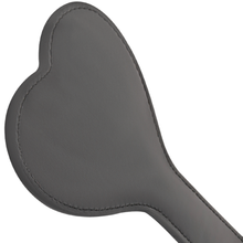 DARKNESS Black Fetish Paddle – Design elegante per l'esplorazione sensuale