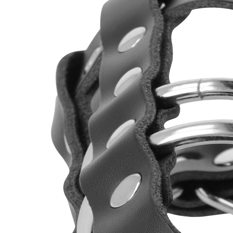 Gabbia di castità in pelle vegana DARKNESS - Vestibilità personalizzabile con anelli di diverse dimensioni